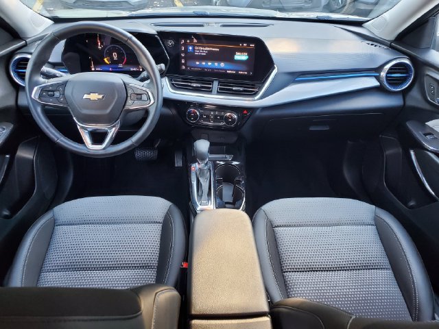 Certified 2024 Chevrolet Trax LT w/ Driver Confidence Package FWD image 14