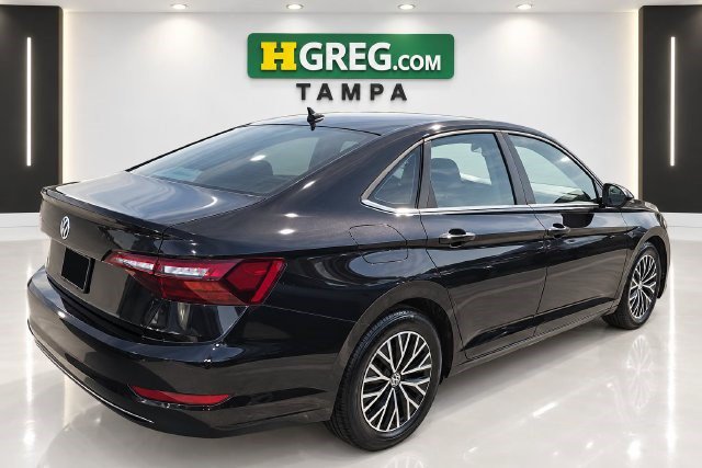 Used 2021 Volkswagen Jetta SE FWD image 6