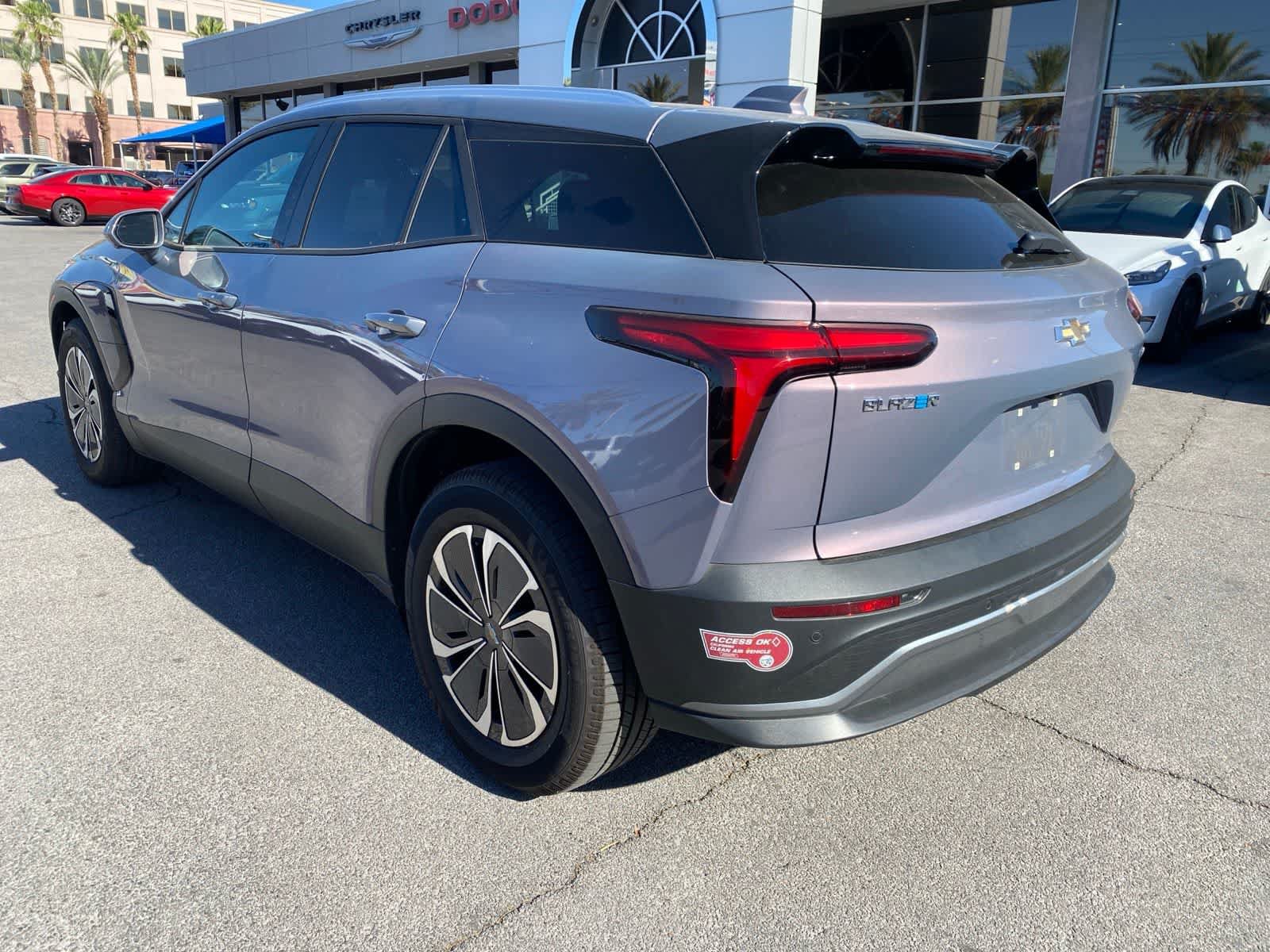 Used 2024 Chevrolet Blazer EV LT AWD/4WD image 8