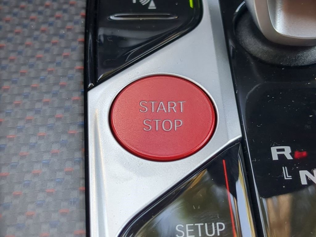 New 2026 BMW XM Label Red w/ M Driver's Package image 28