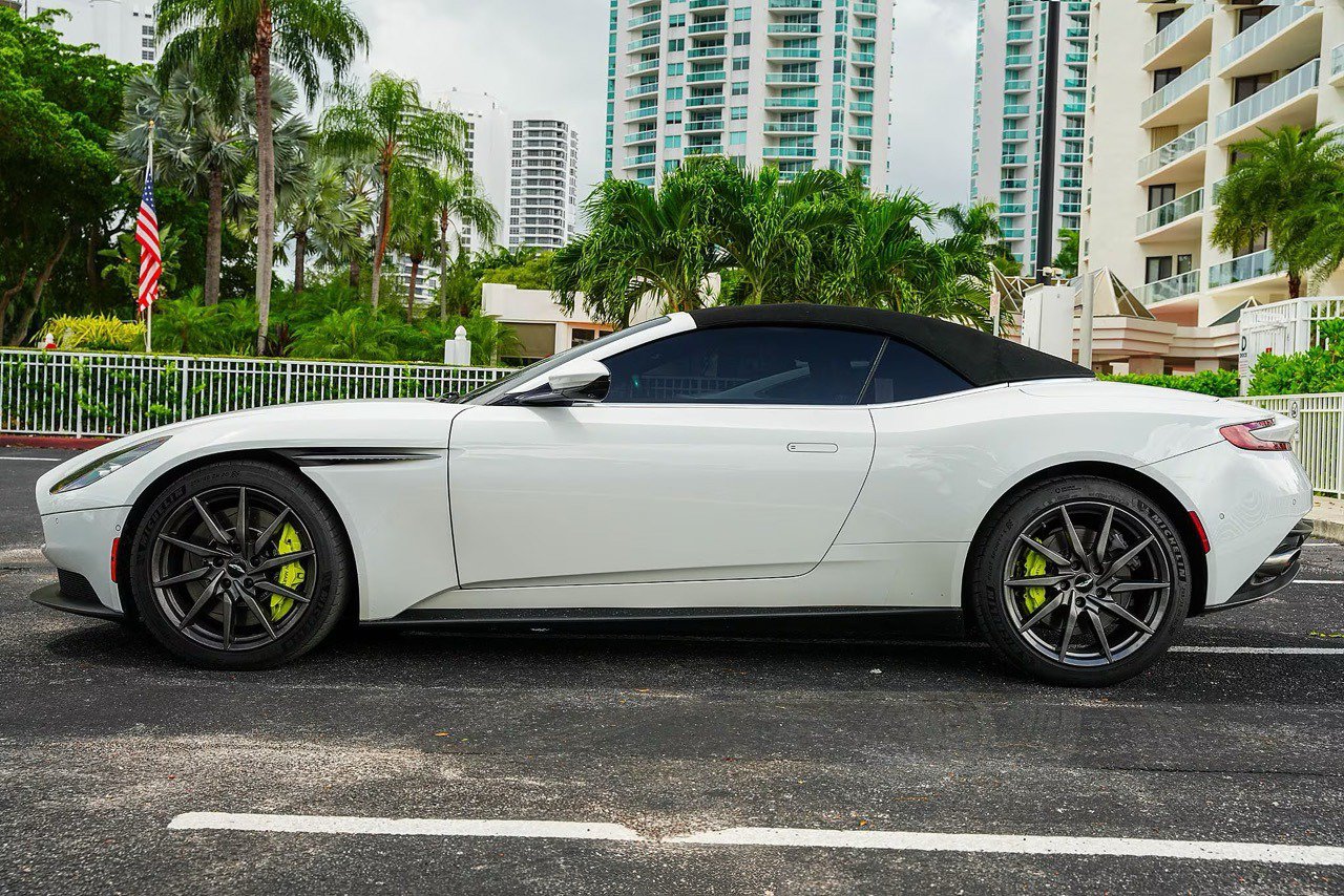 Used 2019 Aston Martin DB11 Volante RWD image 5