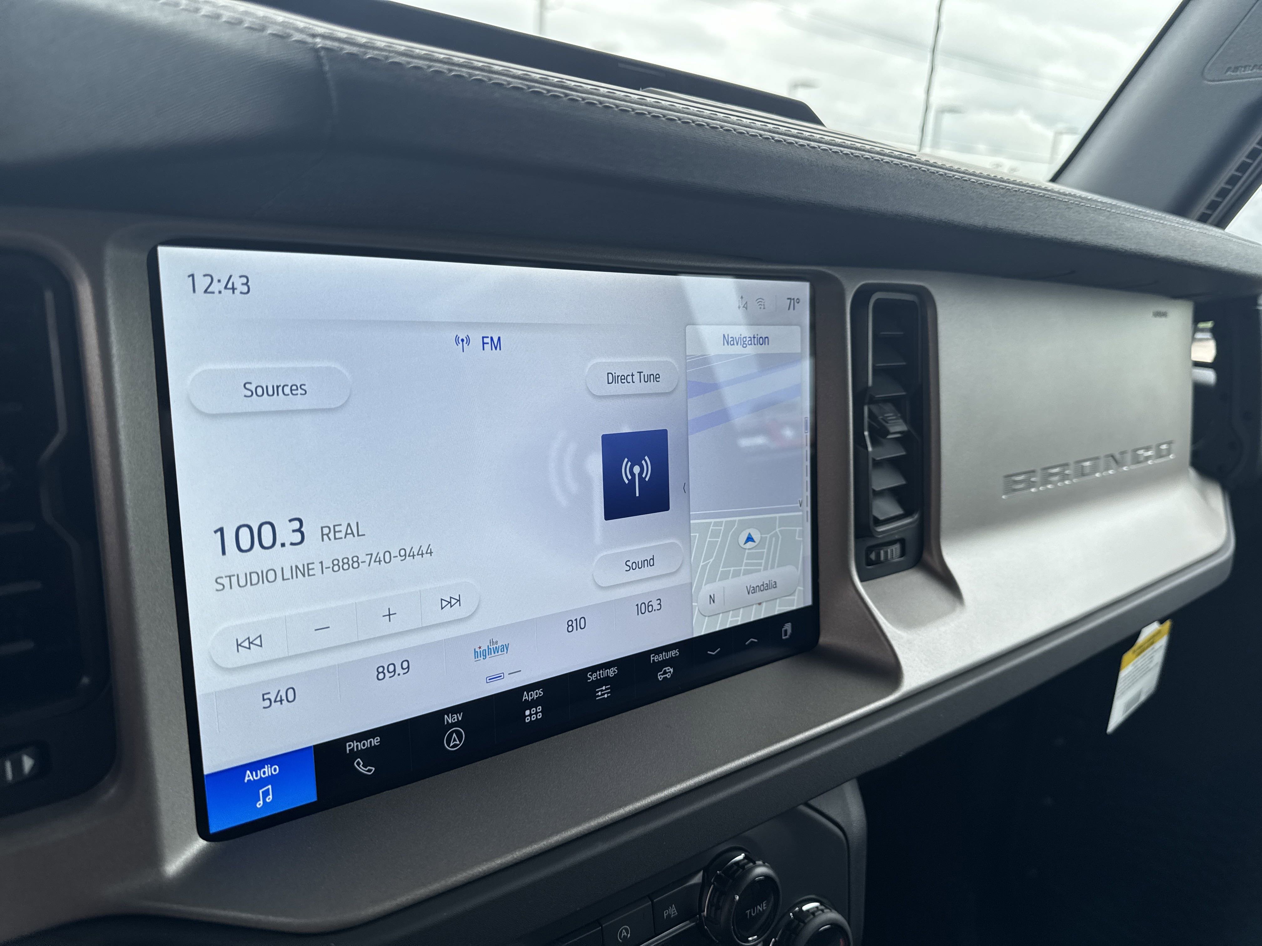 New 2025 Ford Bronco Outer Banks image 31