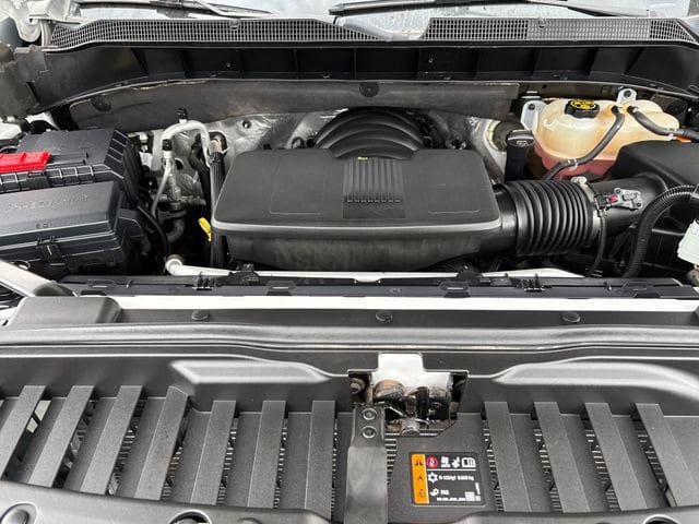 Certified 2023 Chevrolet Silverado 1500 LTZ w/ Technology Package AWD/4WD image 25