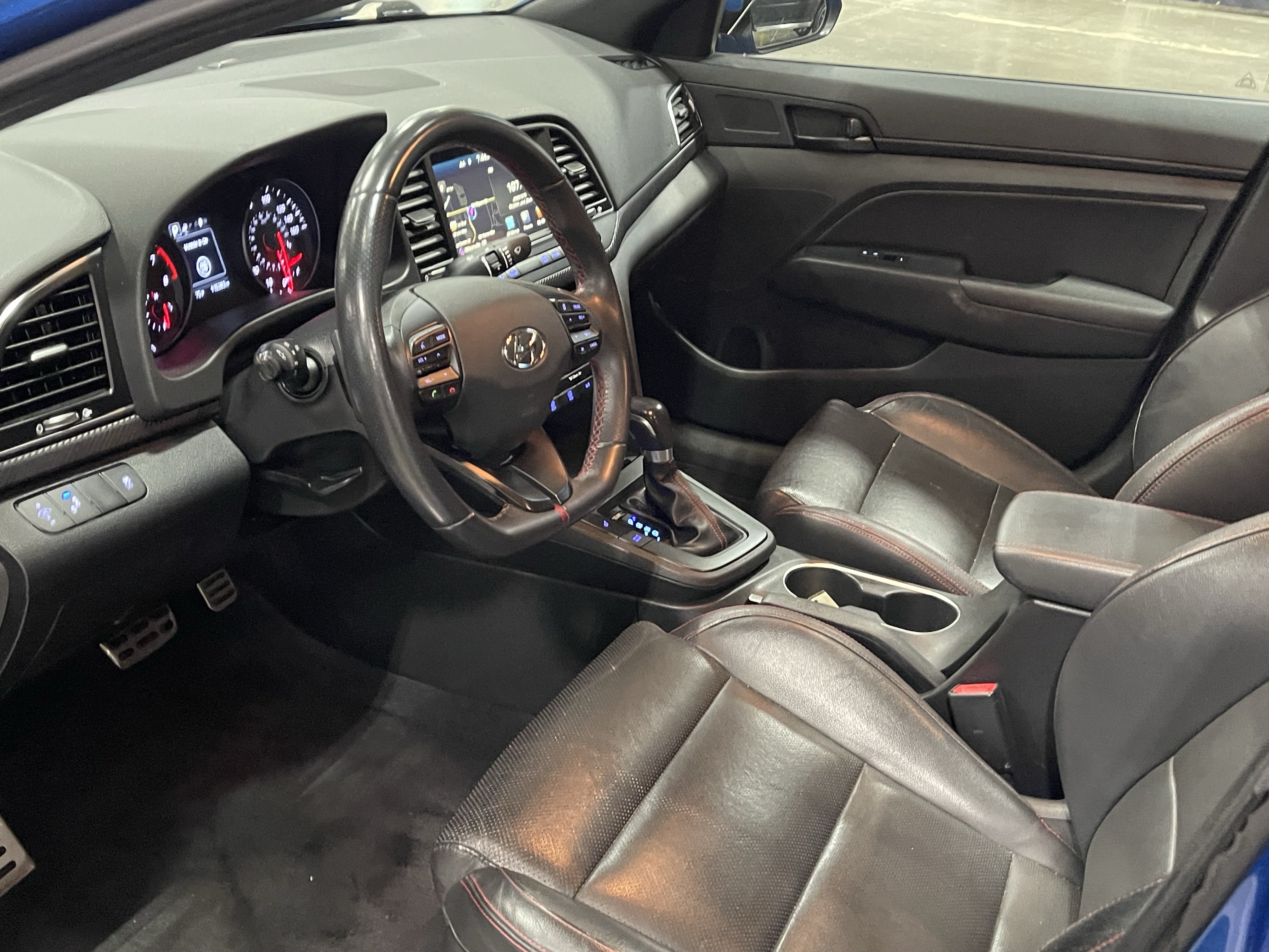 Used 2018 Hyundai Elantra Sport w/ Sport Premium Package 03 FWD image 10