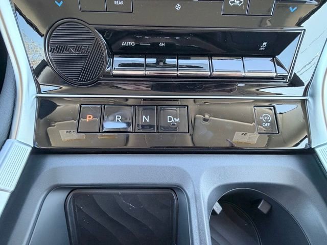 New 2026 Nissan Armada SV image 17