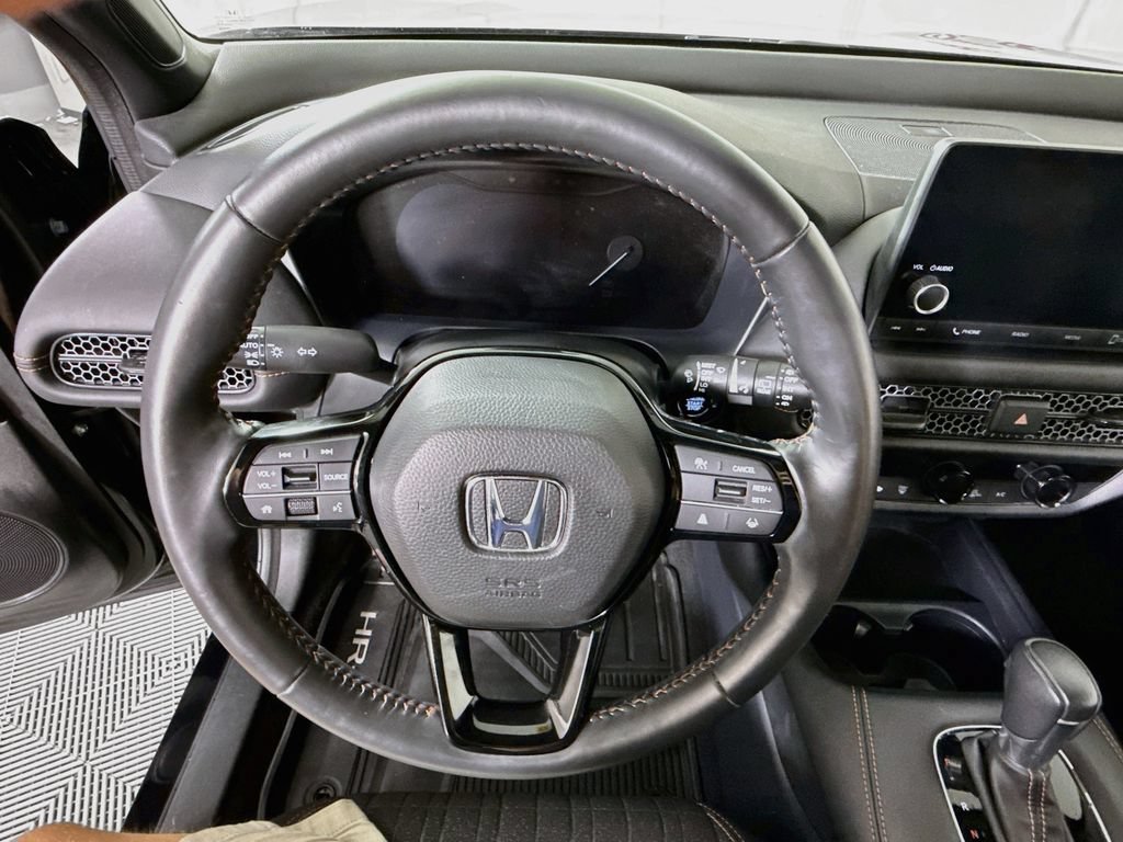 Used 2024 Honda HR-V Sport image 19