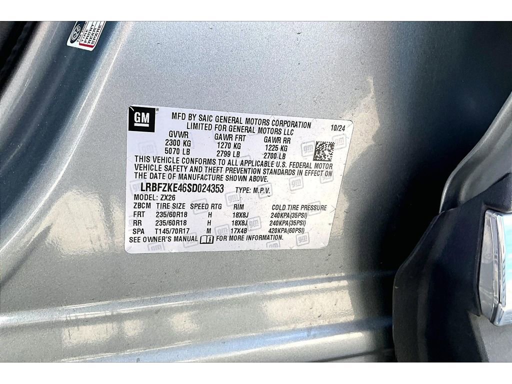 Used 2025 Buick Envision Preferred AWD/4WD image 19