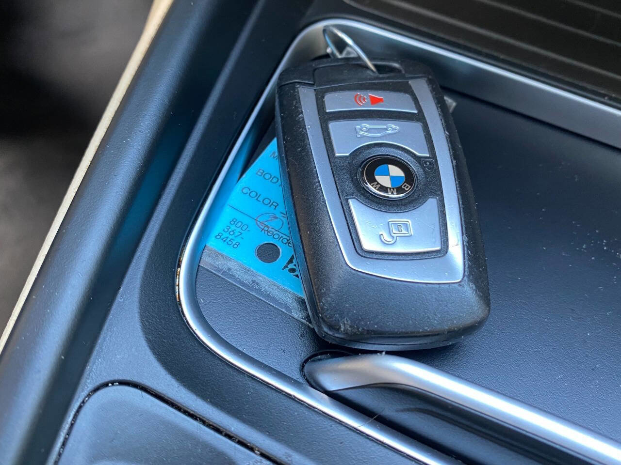 Used 2018 BMW 330i xDrive Sedan AWD/4WD image 14