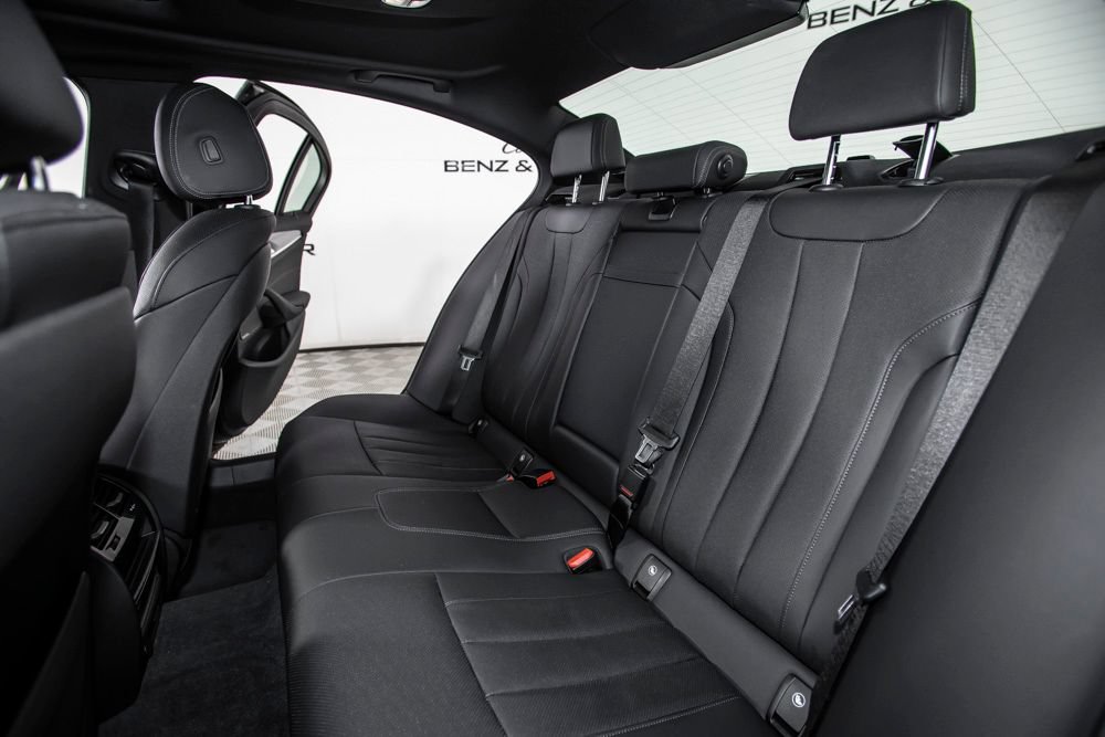 Used 2023 BMW 530e w/ M Sport Package RWD image 14