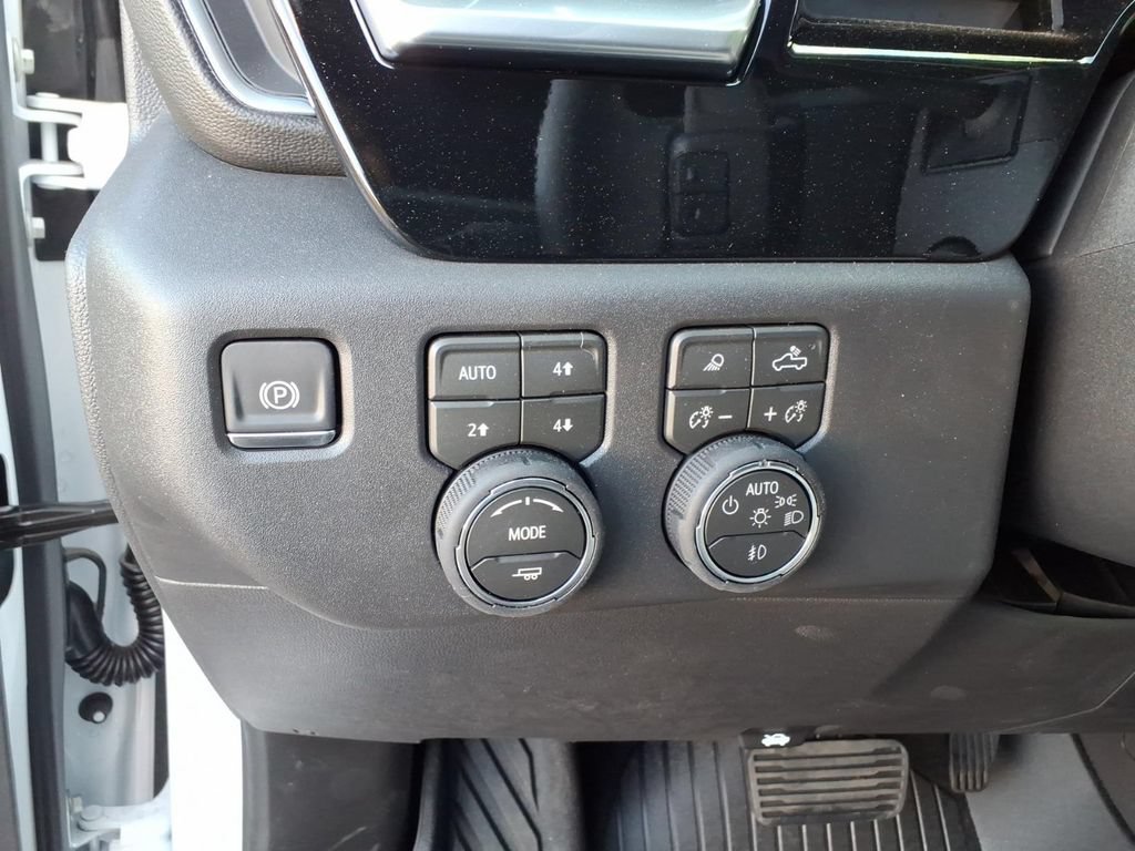 New 2026 Chevrolet Silverado 1500 LTZ AWD/4WD image 23