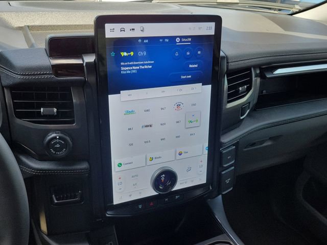 Used 2025 Ford F150 Lightning Flash image 24