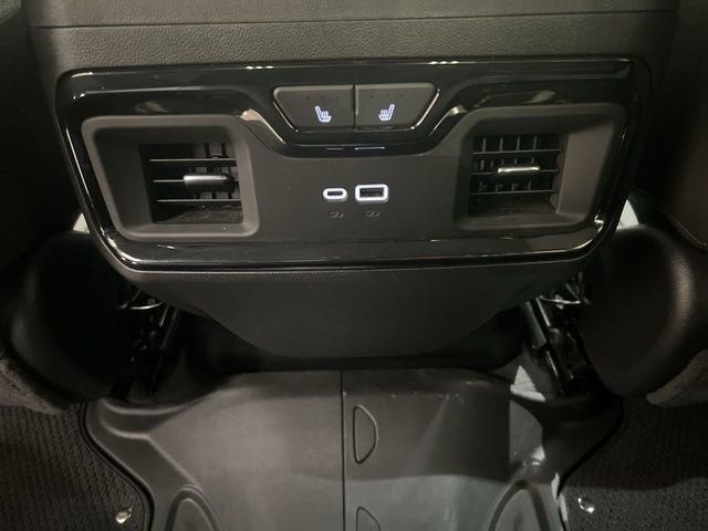 Certified 2024 GMC Sierra 2500 AT4 image 20