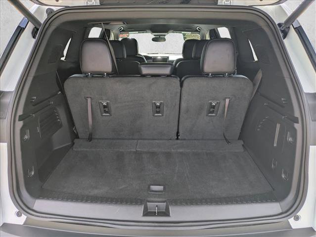 Used 2024 GMC Acadia Elevation image 4