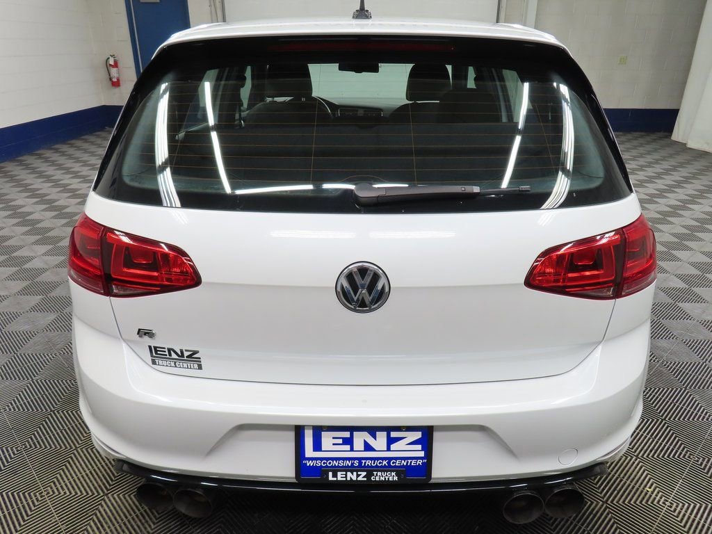 Used 2016 Volkswagen Golf R 4-Door image 28