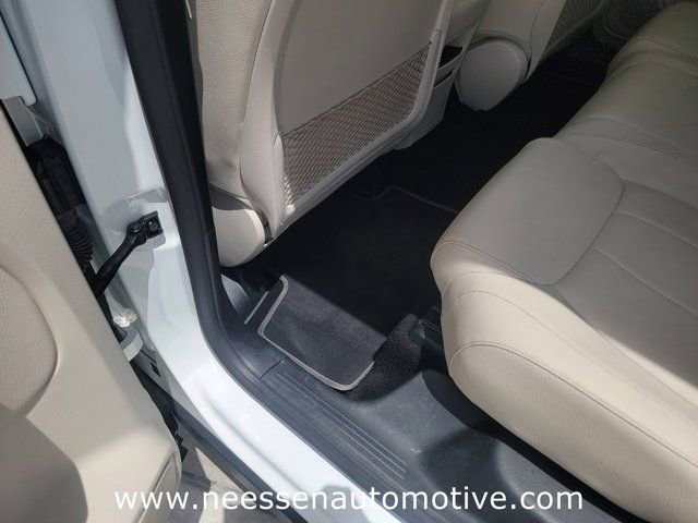 Used 2021 Mercedes-Benz GLB 250 image 13