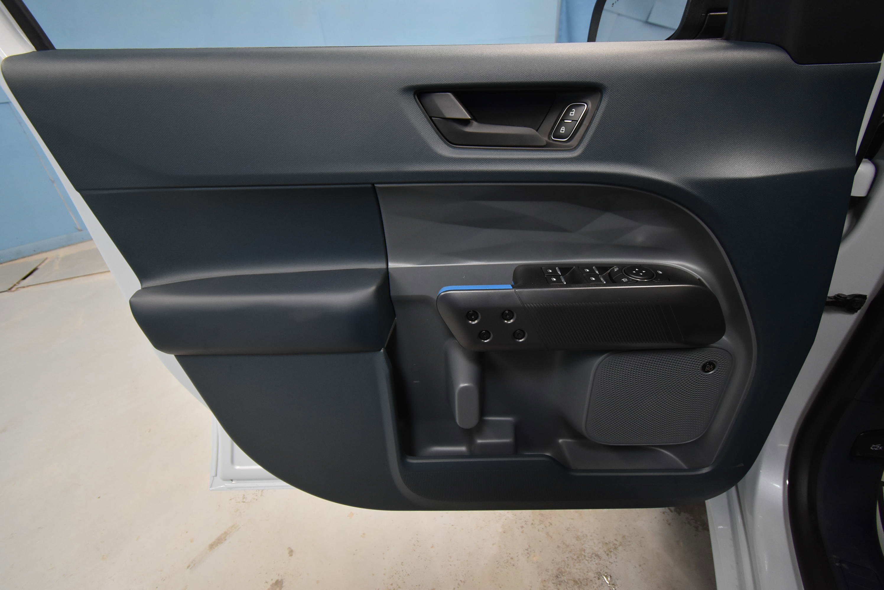 New 2026 Ford Maverick Lobo AWD/4WD image 3