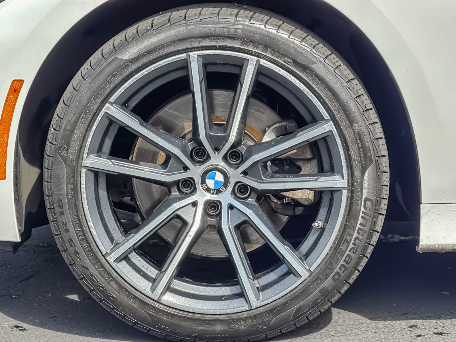 Used 2021 BMW 330i xDrive Sedan AWD/4WD image 25