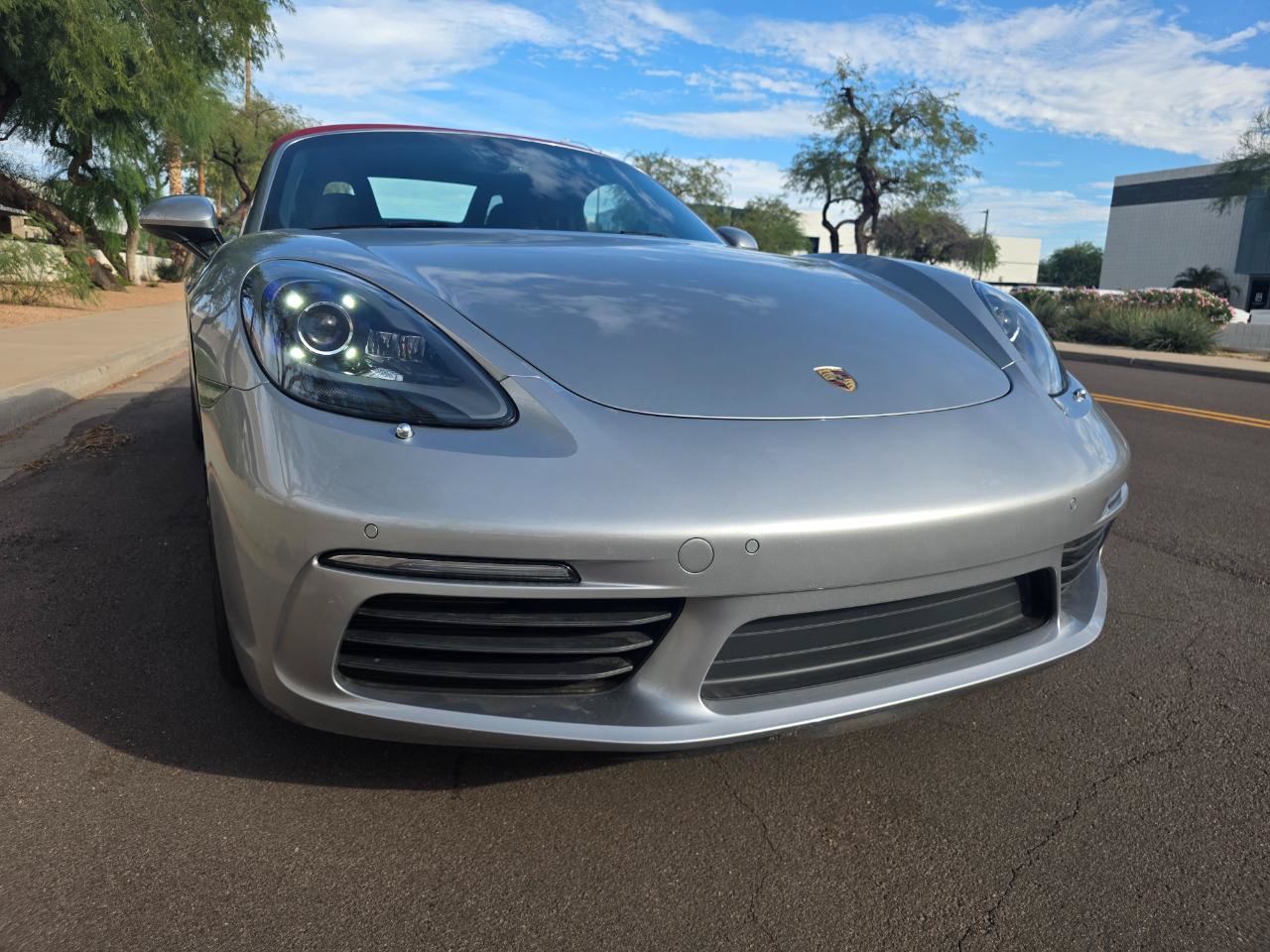 Used 2019 Porsche 718 Boxster RWD image 14