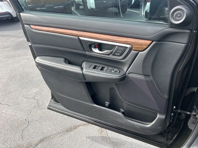 Used 2018 Honda CR-V Touring image 26