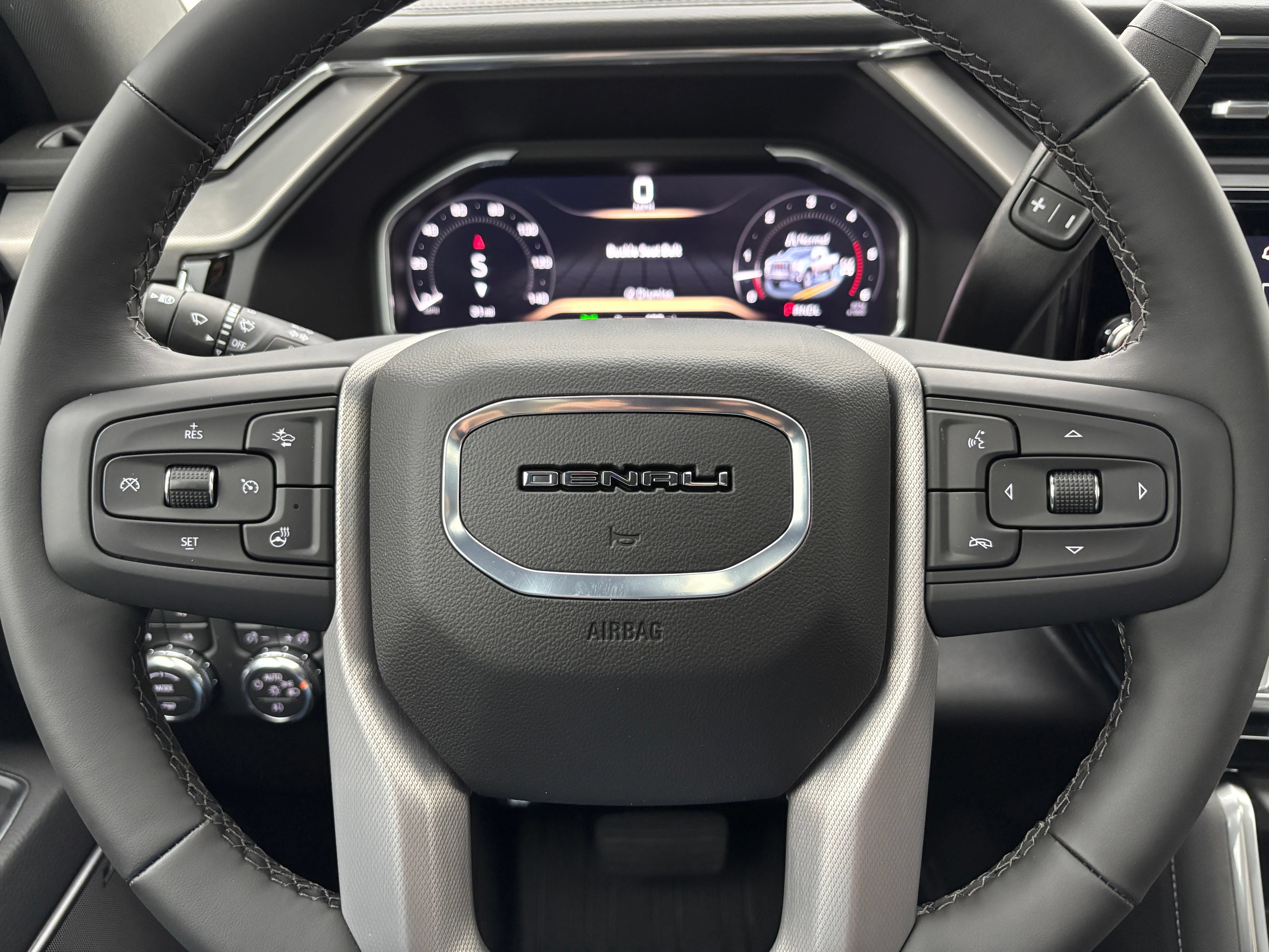New 2026 GMC Sierra 3500 Denali w/ Denali Reserve Package AWD/4WD image 24