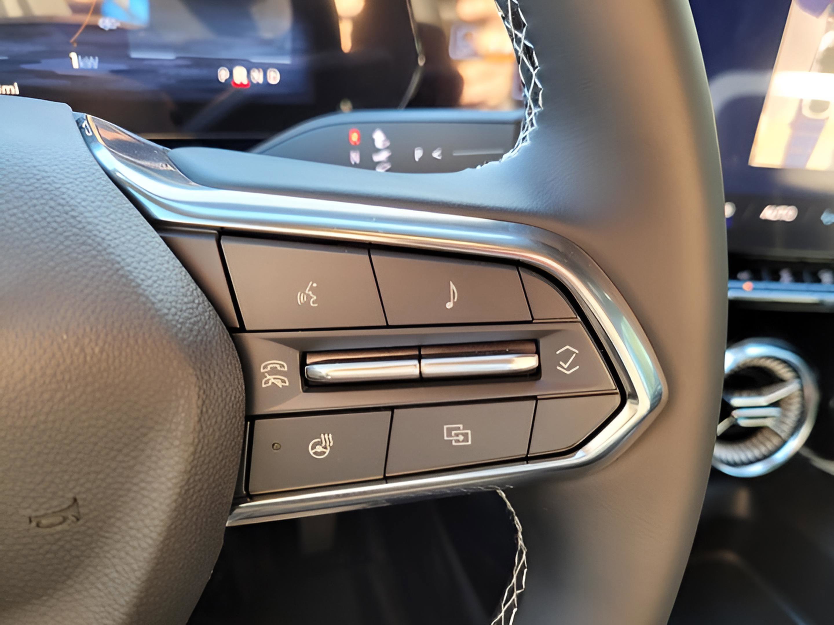 New 2026 Chevrolet Blazer EV LT image 13