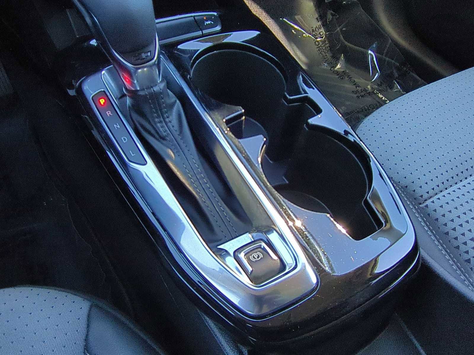 Used 2024 Chevrolet Trax LT w/ Driver Confidence Package image 18