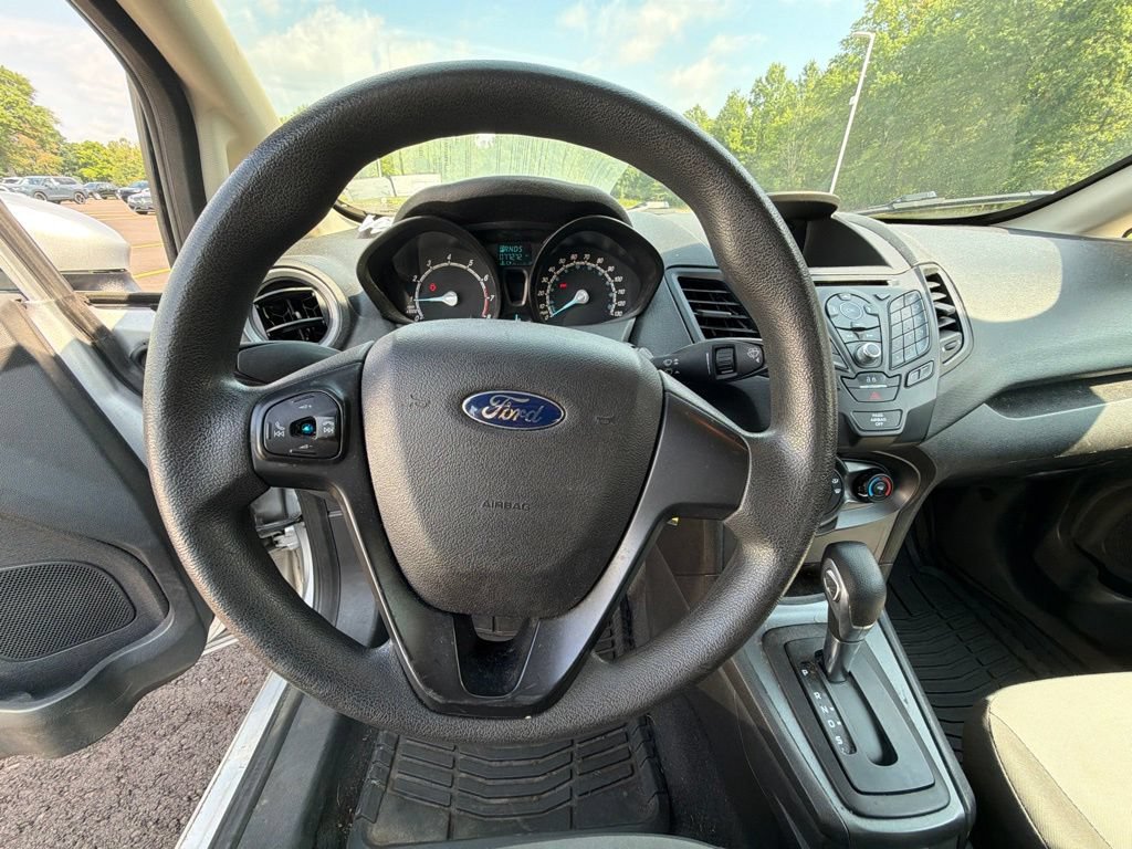 Used 2015 Ford Fiesta S FWD image 13