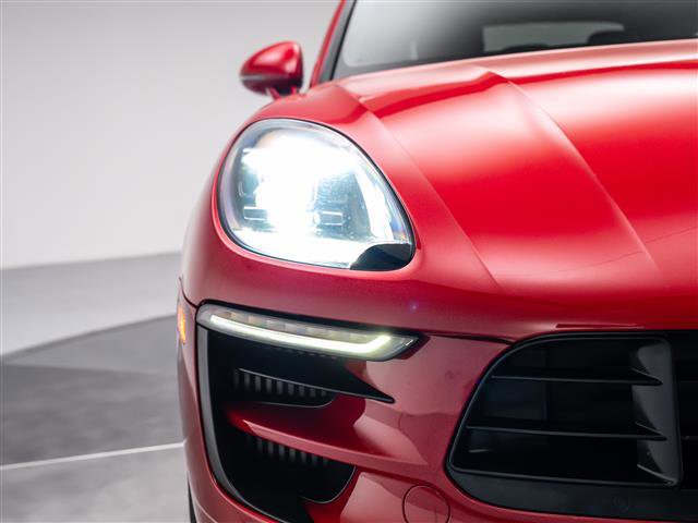 Used 2017 Porsche Macan GTS AWD/4WD image 12