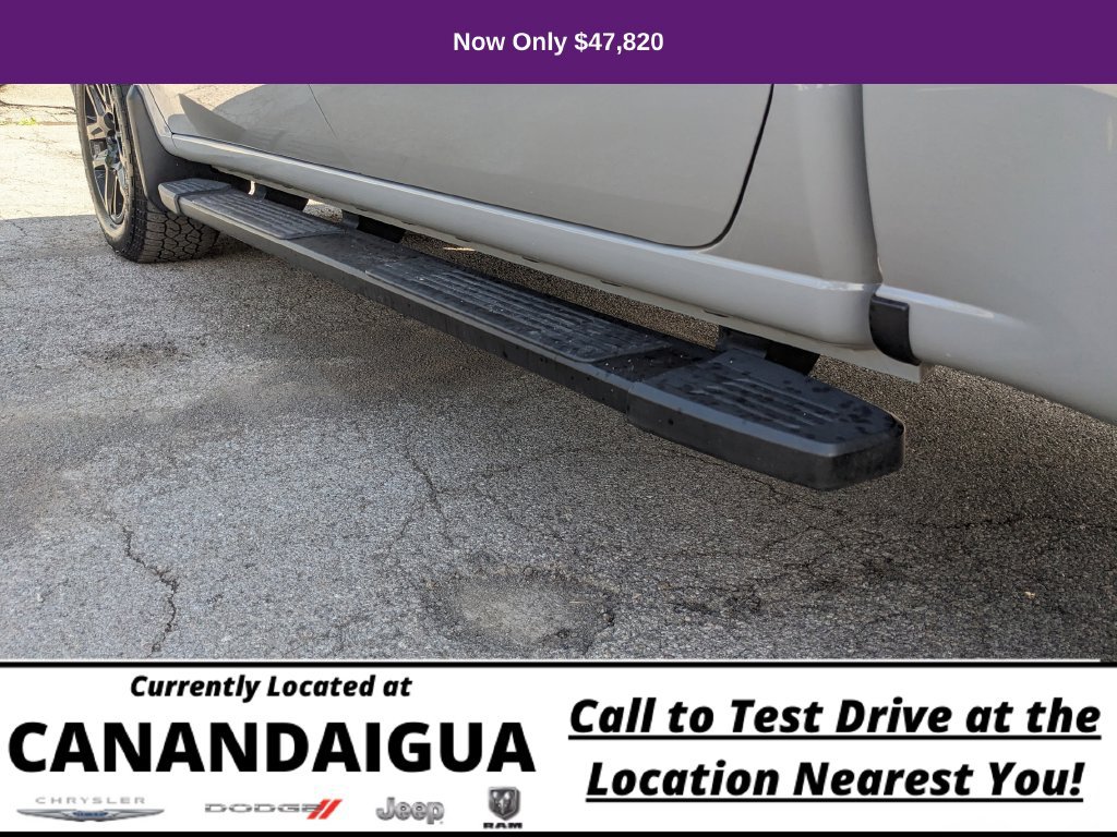 Used 2025 Chevrolet Silverado 1500 RST AWD/4WD image 32