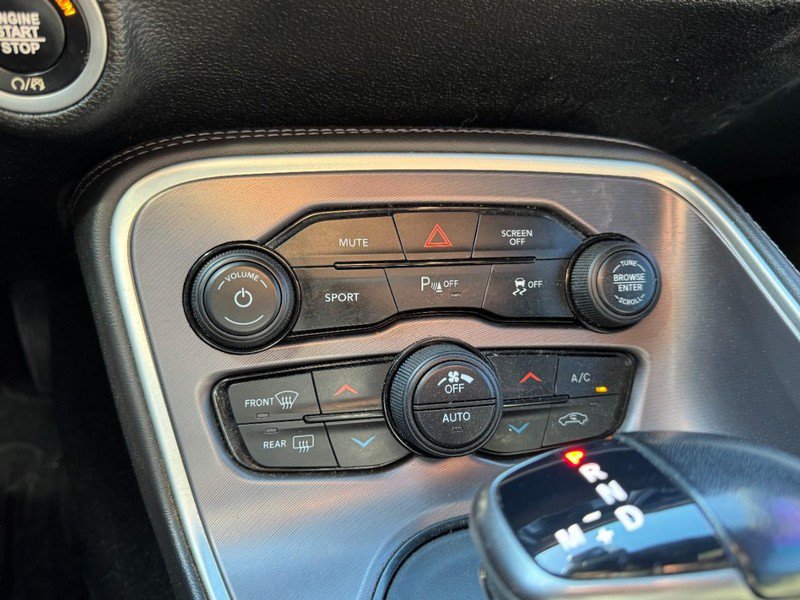 Used 2019 Dodge Challenger R/T RWD image 16