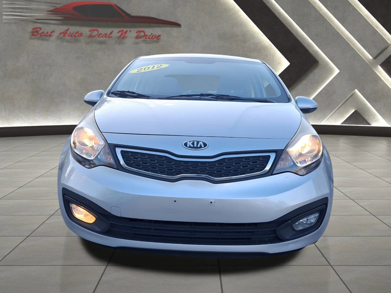 Used 2013 Kia Rio EX w/ Convenience Pkg image 2