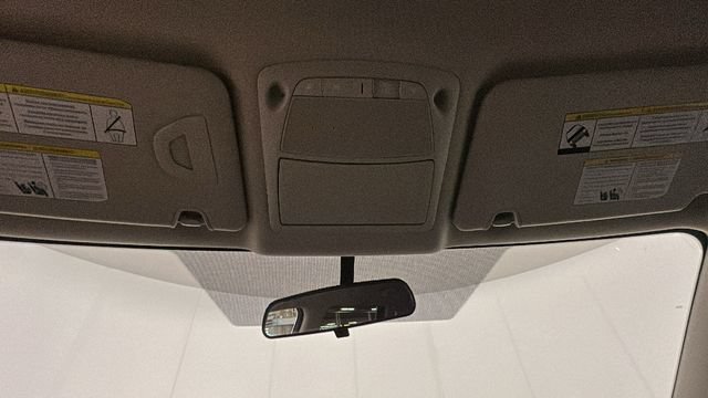 Used 2020 Nissan Rogue S FWD image 24