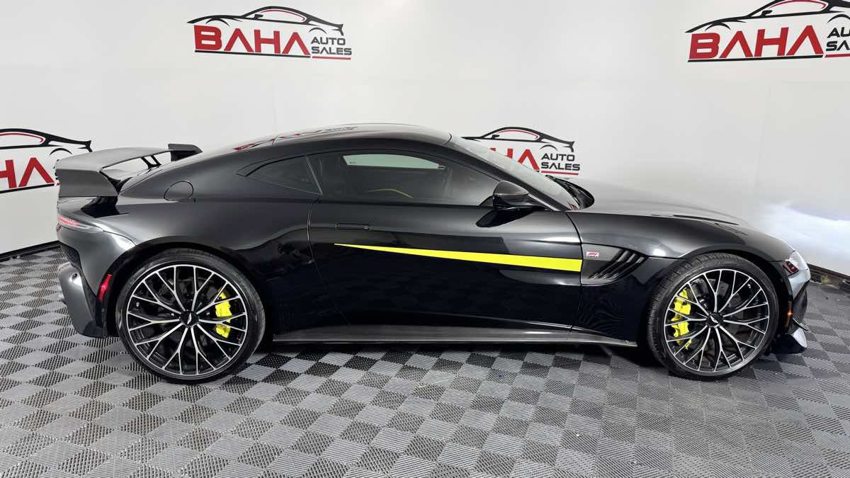 Used 2022 Aston Martin V8 Vantage Coupe RWD image 8