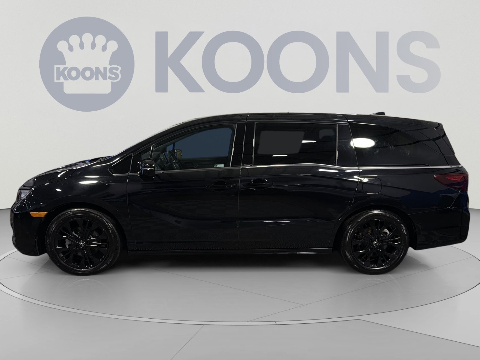 Used 2025 Honda Odyssey Sport-L image 2