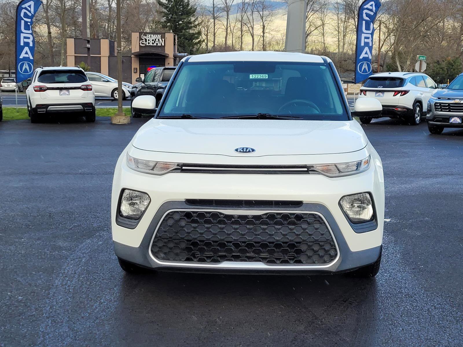 Used 2021 Kia Soul LX image 2