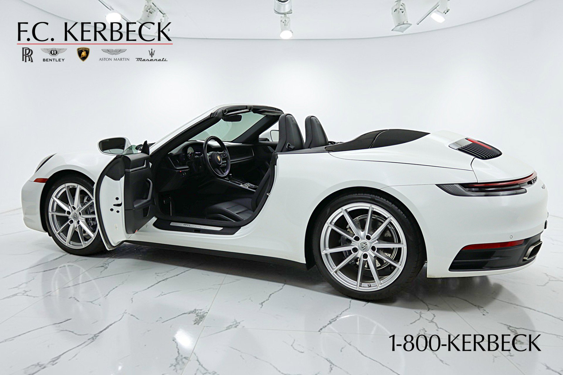 Used 2020 Porsche 911 Carrera RWD image 5