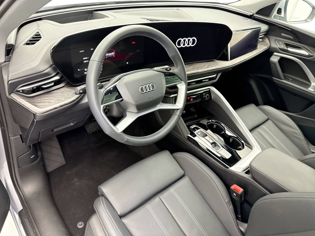 Used 2025 Audi Q5 Prestige AWD/4WD image 9