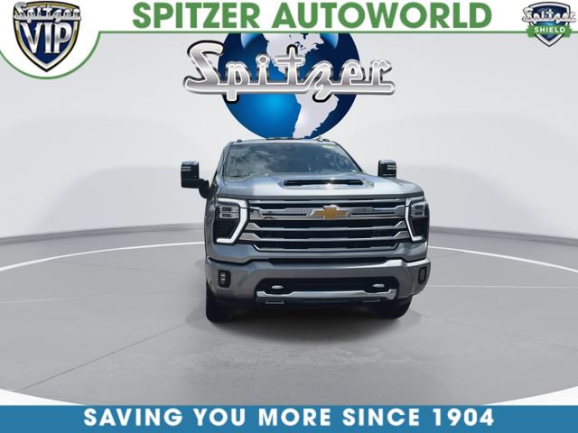Used 2024 Chevrolet Silverado 3500 High Country w/ High Country Premium Package AWD/4WD video 3