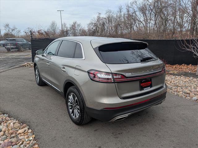 Used 2023 Lincoln Nautilus AWD w/ Premium Package image 3