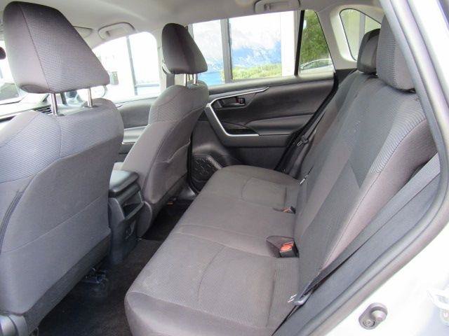 Used 2021 Toyota RAV4 LE AWD/4WD image 31