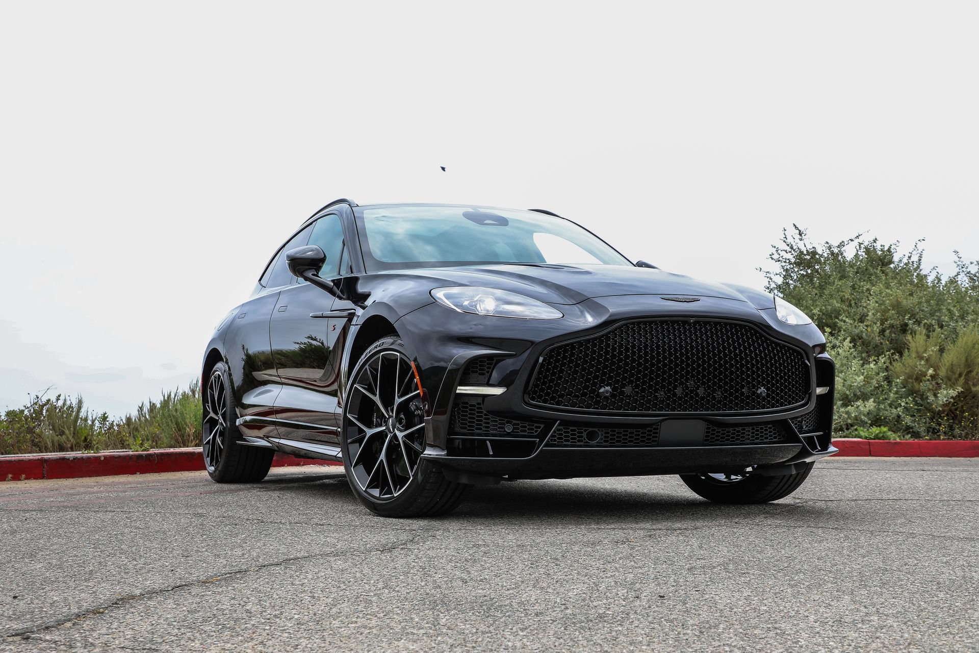 Used 2022 Aston Martin DBX AWD/4WD image 52