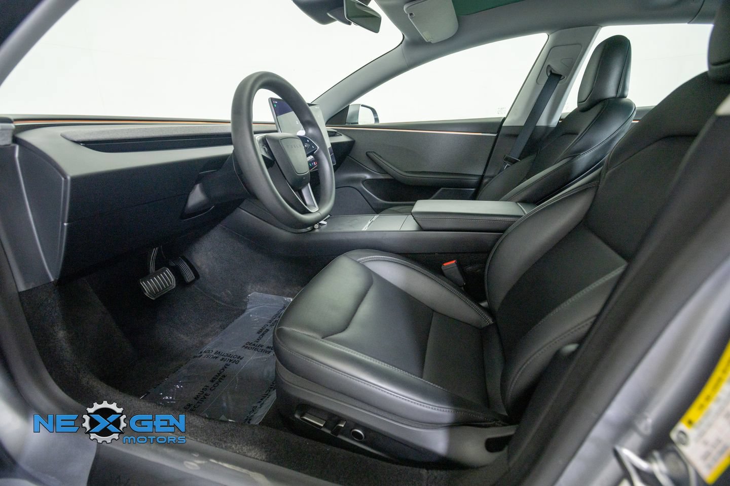 Used 2025 Tesla Model 3 Long Range RWD image 11