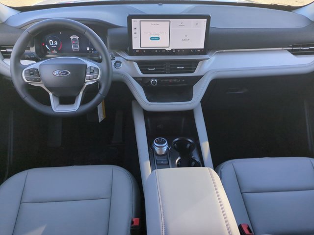 New 2026 Ford Explorer Active w/ Active Comfort Package image 15