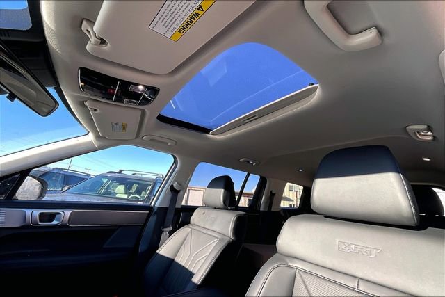 New 2025 Hyundai Santa Fe XRT image 25