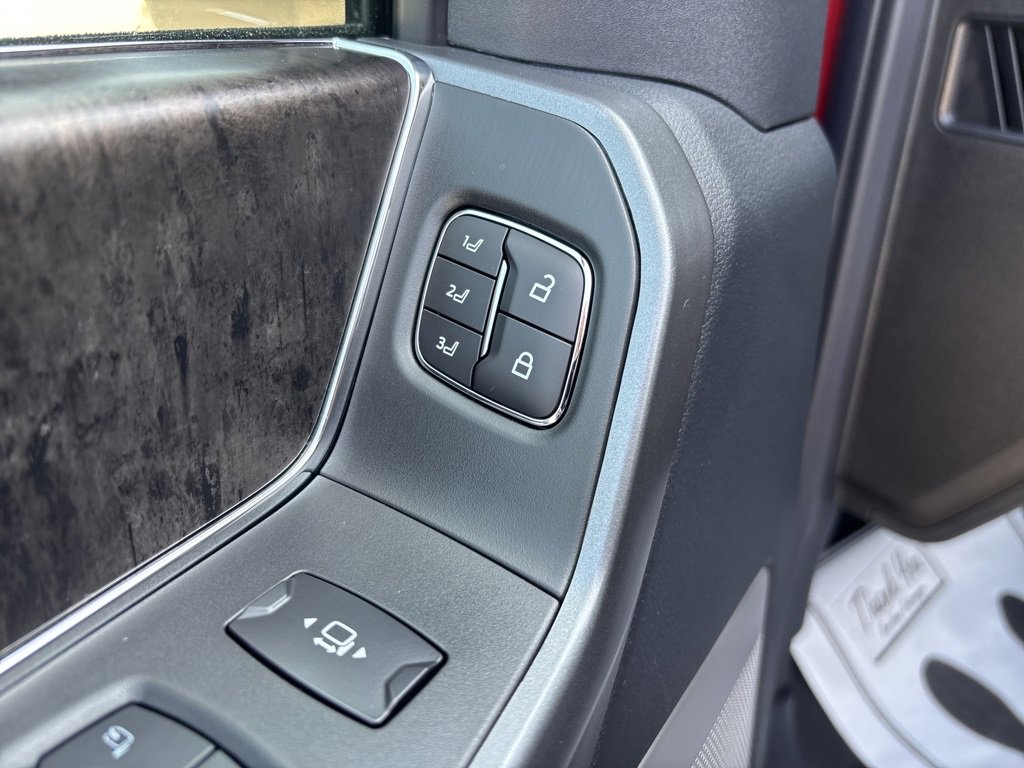 New 2026 Ford F350 Lariat image 19