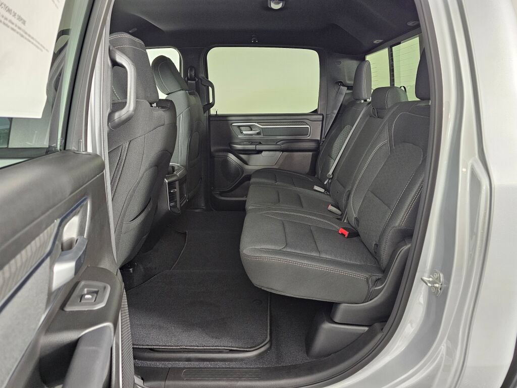 New 2026 RAM 1500 Big Horn AWD/4WD image 33