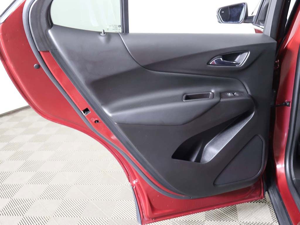 Used 2019 Chevrolet Equinox LT image 24