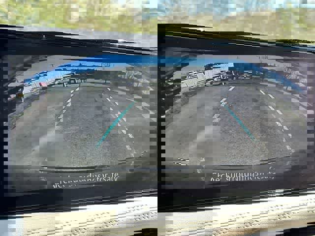 Used 2023 Nissan Ariya AWD image 14