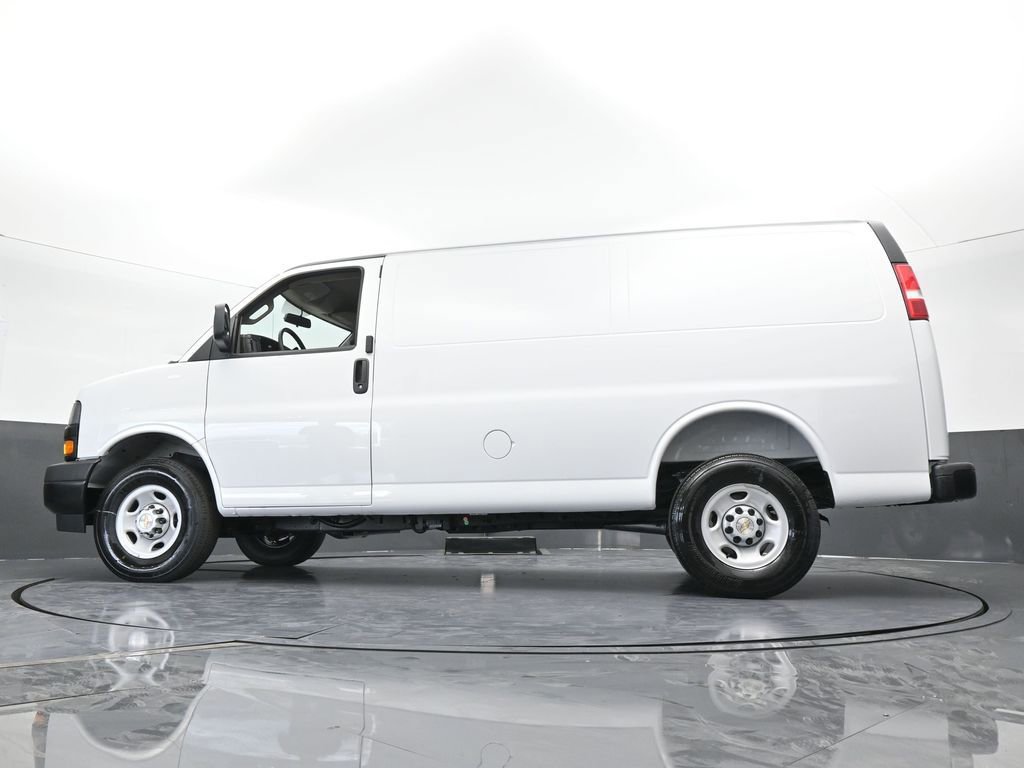New 2025 Chevrolet Express 2500 w/ Driver Convenience Package image 52