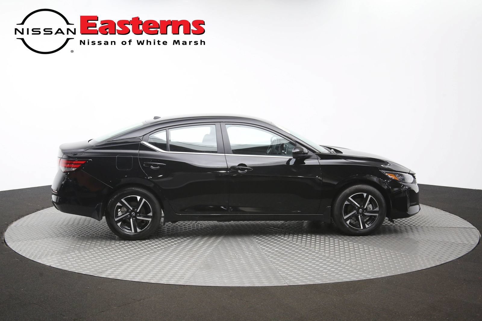 Used 2025 Nissan Sentra SV FWD image 43
